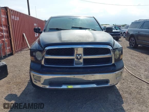 ✅ 2009 Dodge 1500 ST • VIN: 1D3HB18P49S727185 • Lot: 43125710. Wystawiony na IAAI z przebiegiem 196 168 mil. Bezpłatny archiwum sprzedaży aukcyjnych z USA i szczegółowy raport historii pojazdu na DreamBid. Zdjęcie 12.