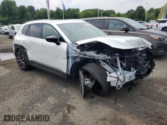 ✅ 2024 Mazda CX-50 Meridian Edition • VIN: 7MMVABDY8RN168130 • Lot: 64657784. Wystawiony na Copart z przebiegiem 8 341 mil. Bezpłatny archiwum sprzedaży aukcyjnych z USA i szczegółowy raport historii pojazdu na DreamBid. Zdjęcie 4.