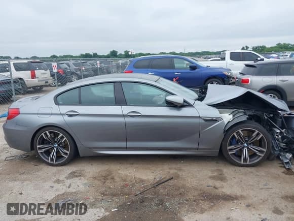 ✅ 2014 BMW M6 • VIN: WBS6C9C54EDV73926 • Lot: 42421586. Listed on IAAI with 82,216 mi. Free auction sales archive from the USA and detailed vehicle history report at DreamBid. Image 14.