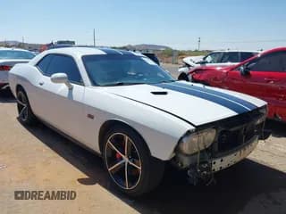 ✅ 2012 Dodge Challenger SRT-8 392 • VIN: 2C3CDYCJ9CH101160 • Lot: 42661547. Wystawiony na IAAI z przebiegiem Nie podano. Bezpłatny archiwum sprzedaży aukcyjnych z USA i szczegółowy raport historii pojazdu na DreamBid. Zdjęcie 1.