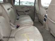 ✅ 2002 Ford Expedition Eddie Bauer • VIN: 1FMRU17L12LA21275 • Lot: 43694245. Listed on IAAI with 202,136 mi. Free auction sales archive from the USA and detailed vehicle history report at DreamBid. Image 8.