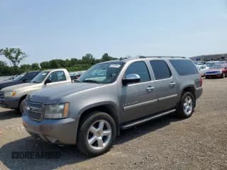 ✅ 2008 Chevrolet Suburban 1LT • VIN: 1GNFK16338J217017 • Lot: 69183005. Wystawiony na Copart z przebiegiem 215 557 mil. Bezpłatny archiwum sprzedaży aukcyjnych z USA i szczegółowy raport historii pojazdu na DreamBid. Zdjęcie 1.