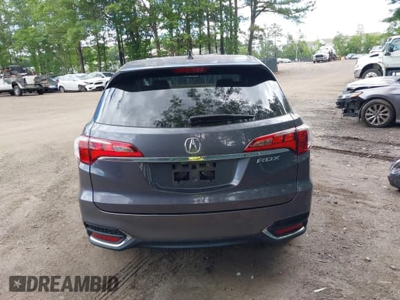 ✅ 2017 Acura RDX Technology • VIN: 5J8TB3H54HL017761 • Lot: 42343804. Wystawiony na IAAI z przebiegiem 38 063 mil. Bezpłatny archiwum sprzedaży aukcyjnych z USA i szczegółowy raport historii pojazdu na DreamBid. Zdjęcie 17.