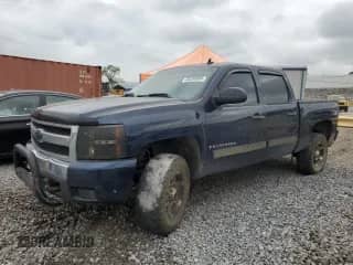 2007 Chevrolet Silverado 1500 LTZ with VIN 2GCEK13MX71618381, listed as a Copart auction lot 68289885 with 270,486 mi miles and Salvage title. Bid and sale history available at DreamBid. Image 1.