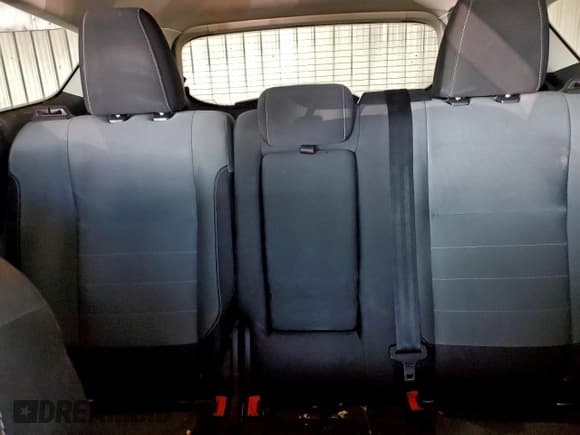 ✅ 2016 Ford Escape SE • VIN: 1FMCU0G91GUA31620 • Lot: 94394655. Listed on Copart with 131,246 mi. Free auction sales archive from the USA and detailed vehicle history report at DreamBid. Image 10.