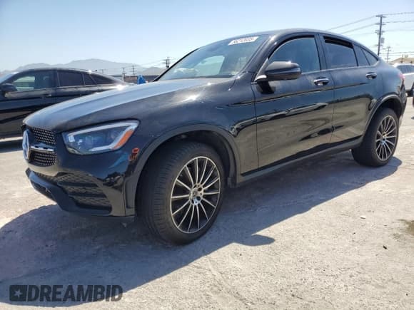 ✅ 2020 Mercedes-Benz GLC 300 • VIN: W1N0J8EB6LF845936 • Lot: 56212035. Listed on Copart with 32,484 mi. Free auction sales archive from the USA and detailed vehicle history report at DreamBid. Image 1.