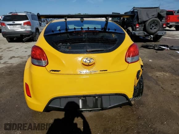 ✅ 2016 Hyundai Veloster • VIN: KMHTC6AD2GU272783 • Lot: 83958484. Listed on Copart with 56,461 mi. Free auction sales archive from the USA and detailed vehicle history report at DreamBid. Image 6.