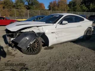 2015 Ford Mustang GT Premium с VIN 1FA6P8CF0F5308338, выставлен на аукционе Copart как лот 86191545 с пробегом Не указан миль и Списание • Salvage title. История ставок и продаж доступна на DreamBid. Изображение 1.