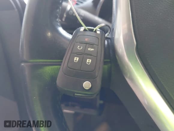 ✅ 2017 Chevrolet Impala Premier • VIN: 2G1145S30H9169880 • Lot: 43327841. Wystawiony na IAAI z przebiegiem 111 115 mil. Bezpłatny archiwum sprzedaży aukcyjnych z USA i szczegółowy raport historii pojazdu na DreamBid. Zdjęcie 11.