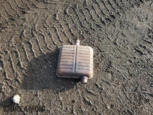 ✅ 2022 Chevrolet Equinox LT • VIN: 3GNAXKEV1NL272381 • Лот: 87448065. Опубликован ранее на Copart с пробегом 28 487 миль. Бесплатный доступ к архиву аукционных продаж из США и подробный отчёт об истории автомобиля на DreamBid. Изображение 13.