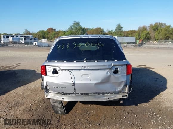 ✅ 2018 Honda Odyssey EX-L • VIN: 5FNRL6H71JB083993 • Lot: 43352666. Wystawiony na IAAI z przebiegiem 100 192 mil. Bezpłatny archiwum sprzedaży aukcyjnych z USA i szczegółowy raport historii pojazdu na DreamBid. Zdjęcie 6.