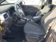 ✅ 2018 Kia Sorento L • VIN: 5XYPG4A35JG412212 • Lot: 86262505. Listed on Copart with 116,818 mi. Free auction sales archive from the USA and detailed vehicle history report at DreamBid. Image 7.