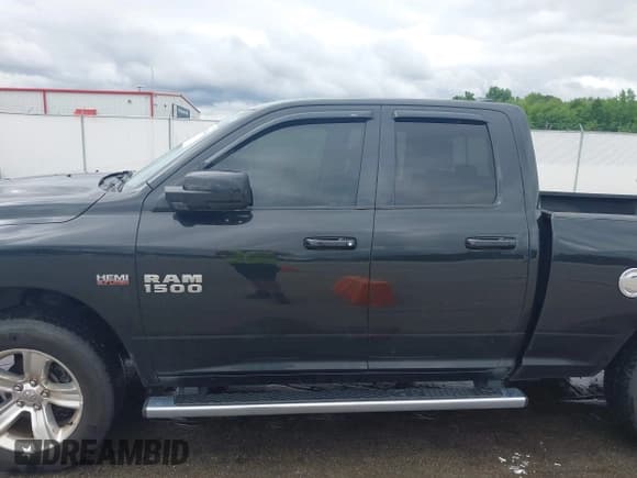 ✅ 2016 Ram 1500 Sport • VIN: 1C6RR7HT0GS311115 • Lot: 42334344. Listed on IAAI with 77,556 mi. Free auction sales archive from the USA and detailed vehicle history report at DreamBid. Image 14.