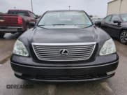 ✅ 2004 Lexus LS 430 • VIN: JTHBN36F540172455 • Лот: 75988924. Опубликован ранее на Copart с пробегом Не указан. Бесплатный доступ к архиву аукционных продаж из США и подробный отчёт об истории автомобиля на DreamBid. Изображение 5.