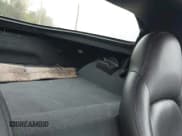 ✅ 2005 Chevrolet Corvette • VIN: 1G1YY24U355136792 • Lot: 43583636. Wystawiony na IAAI z przebiegiem 40 576 mil. Bezpłatny archiwum sprzedaży aukcyjnych z USA i szczegółowy raport historii pojazdu na DreamBid. Zdjęcie 8.