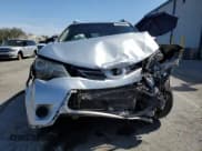 ✅ 2014 Toyota RAV4 LE • VIN: JTMZFREV6EJ008085 • Лот: 53994055. Опубликован ранее на Copart с пробегом 81 515 миль. Бесплатный доступ к архиву аукционных продаж из США и подробный отчёт об истории автомобиля на DreamBid. Изображение 5.