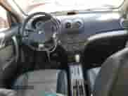 2011 Chevrolet Aveo 2LT z VIN KL1TG6DE3BB126708, wystawiony jako Copart lot #41815585 z przebiegiem 79 048 mil mil oraz Czysty tytuł • Clean title. Historia ofert i sprzedaży dostępna na DreamBid. Obrazek 8.