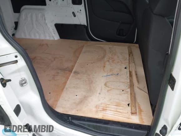 ✅ 2018 Ram ProMaster City Cargo Tradesman • VIN: ZFBERFAB0J6J70617 • Лот: 43570717. Опубликован ранее на IAAI с пробегом 100 773 миль. Бесплатный доступ к архиву аукционных продаж из США и подробный отчёт об истории автомобиля на DreamBid. Изображение 8.