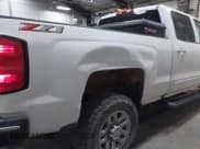 ✅ 2019 Chevrolet Silverado 2500HD LT • VIN: 1GC1KSEG9KF277777 • Лот: 40597481. Опубликован ранее на IAAI с пробегом 105 812 миль. Бесплатный доступ к архиву аукционных продаж из США и подробный отчёт об истории автомобиля на DreamBid. Изображение 17.