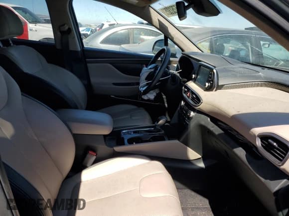 ✅ 2019 Hyundai Santa Fe Ultimate • VIN: 5NMS5CAD7KH131104 • Lot: 49168964. Wystawiony na Copart z przebiegiem 25 033 mil. Bezpłatny archiwum sprzedaży aukcyjnych z USA i szczegółowy raport historii pojazdu na DreamBid. Zdjęcie 5.