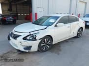 ✅ 2015 Nissan Altima S • VIN: 1N4AL3AP7FN346590 • Lot: 43454138. Wystawiony na IAAI z przebiegiem 164 994 mil. Bezpłatny archiwum sprzedaży aukcyjnych z USA i szczegółowy raport historii pojazdu na DreamBid. Zdjęcie 16.