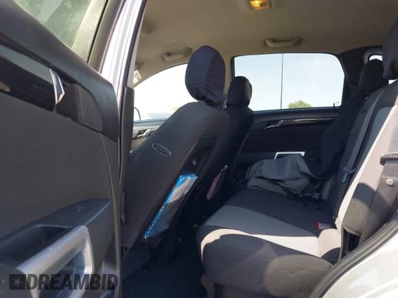 ✅ 2013 Chevrolet Captiva Sport LS • VIN: 3GNAL2EK2DS575448 • Lot: 41979847. Wystawiony na IAAI z przebiegiem 103 199 mil. Bezpłatny archiwum sprzedaży aukcyjnych z USA i szczegółowy raport historii pojazdu na DreamBid. Zdjęcie 8.