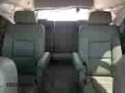 2019 Chevrolet Tahoe Premier z VIN 1GNSKCKJ3KR295868, wystawiony jako Copart lot #53320585 z przebiegiem 90 370 mil mil oraz Szkoda całkowita • Salvage title. Historia ofert i sprzedaży dostępna na DreamBid. Obrazek 10.