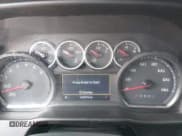 ✅ 2019 Chevrolet Silverado 1500 LT Trail Boss • VIN: 3GCPYFED4KG297004 • Lot: 42984504. Wystawiony na IAAI z przebiegiem 136 915 mil. Bezpłatny archiwum sprzedaży aukcyjnych z USA i szczegółowy raport historii pojazdu na DreamBid. Zdjęcie 7.