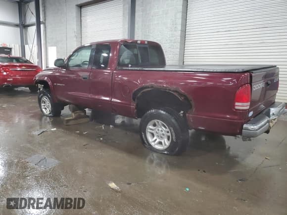 ✅ 2001 Dodge Dakota Sport • VIN: 1B7GG22N31S267864 • Lot: 45708245. Wystawiony na Copart z przebiegiem 107 522 mil. Bezpłatny archiwum sprzedaży aukcyjnych z USA i szczegółowy raport historii pojazdu na DreamBid. Zdjęcie 2.
