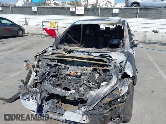 ✅ 2021 Ford Mustang Mach-E Select • VIN: 3FMTK1RM4MMA18633 • Лот: 42939893. Опубликован ранее на IAAI с пробегом Не указан. Бесплатный доступ к архиву аукционных продаж из США и подробный отчёт об истории автомобиля на DreamBid. Изображение 6.