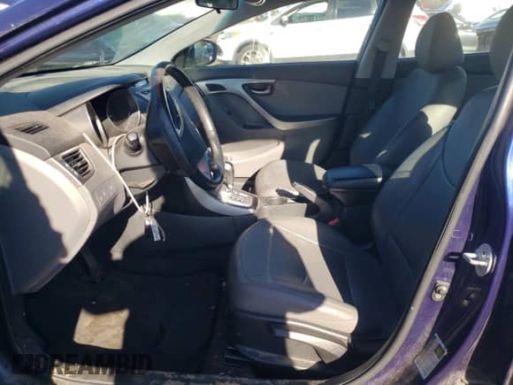 ✅ 2012 Hyundai Elantra Limited • VIN: 5NPDH4AE3CH081028 • Lot: 90985025. Wystawiony na Copart z przebiegiem 79 884 mil. Bezpłatny archiwum sprzedaży aukcyjnych z USA i szczegółowy raport historii pojazdu na DreamBid. Zdjęcie 7.