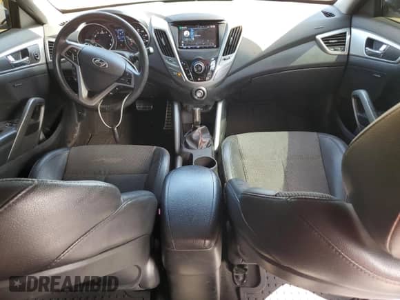 2013 Hyundai Veloster w/Gray Int с VIN KMHTC6AD3DU100368, выставлен на аукционе Copart как лот 56896614 с пробегом 103 381 миль миль и Чистый • Clean title. История ставок и продаж доступна на DreamBid. Изображение 8.