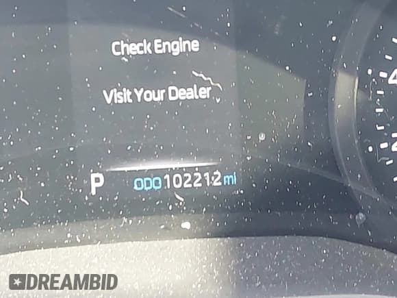 ✅ 2022 Toyota Sienna XLE • VIN: 5TDYRKEC0NS087877 • Lot: 43385541. Listed on IAAI with 102,212 mi. Free auction sales archive from the USA and detailed vehicle history report at DreamBid. Image 16.