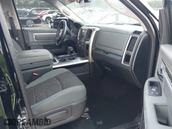 ✅ 2013 Ram 1500 Big Horn • VIN: 1C6RR6LT5DS518242 • Lot: 42790340. Wystawiony na IAAI z przebiegiem 22 257 mil. Bezpłatny archiwum sprzedaży aukcyjnych z USA i szczegółowy raport historii pojazdu na DreamBid. Zdjęcie 5.