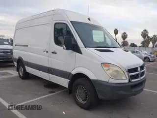 ✅ 2008 Dodge Sprinter • VIN: WD0PE745685331332 • Lot: 43666558. Listed on IAAI with 380,154 mi. Free auction sales archive from the USA and detailed vehicle history report at DreamBid. Image 1.
