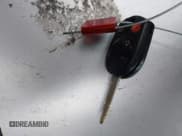 ✅ 2007 Mercury Milan Premier • VIN: 3MEHM08117R651506 • Lot: 43735123. Wystawiony na IAAI z przebiegiem 184 286 mil. Bezpłatny archiwum sprzedaży aukcyjnych z USA i szczegółowy raport historii pojazdu na DreamBid. Zdjęcie 11.