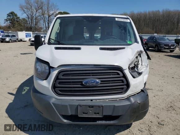 ✅ 2017 Ford Transit • VIN: 1FTYE1ZMXHKB06570 • Lot: 55250935. Wystawiony na Copart z przebiegiem 266 566 mil. Bezpłatny archiwum sprzedaży aukcyjnych z USA i szczegółowy raport historii pojazdu na DreamBid. Zdjęcie 5.