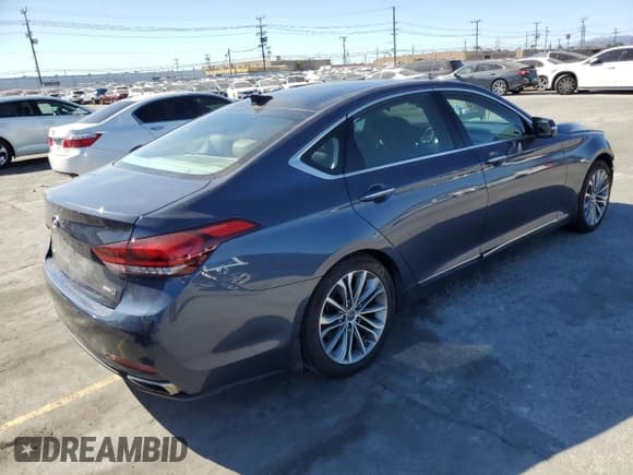 ✅ 2015 Hyundai Genesis 3.8L • VIN: KMHGN4JE5FU086064 • Лот: 89671465. Опубликован ранее на Copart с пробегом 75 049 миль. Бесплатный доступ к архиву аукционных продаж из США и подробный отчёт об истории автомобиля на DreamBid. Изображение 3.