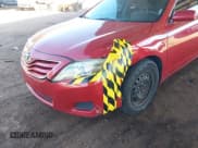 ✅ 2011 Toyota Camry LE • VIN: 4T4BF3EK3BR126417 • Lot: 43617617. Wystawiony na IAAI z przebiegiem 180 426 mil. Bezpłatny archiwum sprzedaży aukcyjnych z USA i szczegółowy raport historii pojazdu na DreamBid. Zdjęcie 6.