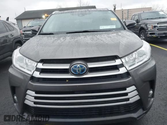 ✅ 2019 Toyota Highlander Hybrid XLE • VIN: 5TDJGRFH0KS078344 • Лот: 43731540. Опубликован ранее на IAAI с пробегом 58 313 миль. Бесплатный доступ к архиву аукционных продаж из США и подробный отчёт об истории автомобиля на DreamBid. Изображение 13.