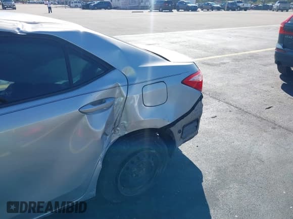 ✅ 2017 Toyota Corolla SE • VIN: 2T1BURHE9HC793348 • Лот: 43707219. Опубликован ранее на IAAI с пробегом 135 945 миль. Бесплатный доступ к архиву аукционных продаж из США и подробный отчёт об истории автомобиля на DreamBid. Изображение 6.