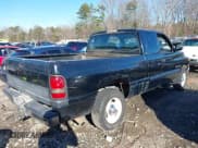 ✅ 2000 Dodge 1500 • VIN: 1B7HC13Y7YJ180942 • Lot: 41362908. Listed on IAAI with 398,452 mi. Free auction sales archive from the USA and detailed vehicle history report at DreamBid. Image 4.