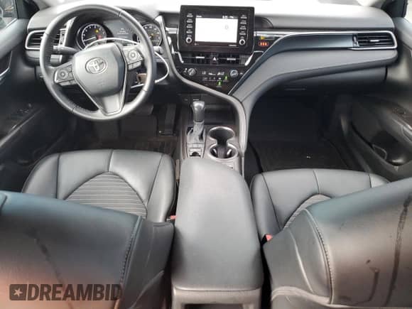 2022 Toyota Camry SE with VIN 4T1G11BK3NU061466, listed as a Copart auction lot 65036965 with 52,958 mi miles and Salvage title. Bid and sale history available at DreamBid. Image 8.