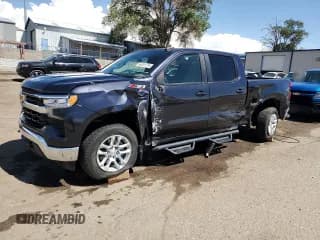 ✅ 2022 Chevrolet Silverado 1500 LT • VIN: 1GCUDDED4NZ520262 • Lot: 64201715. Listed on Copart with 70,769 mi. Free auction sales archive from the USA and detailed vehicle history report at DreamBid. Image 1.