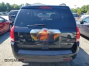 ✅ 2006 Saturn VUE • VIN: 5GZCZ53446S809852 • Lot: 69645745. Wystawiony na Copart z przebiegiem 234 472 mil. Bezpłatny archiwum sprzedaży aukcyjnych z USA i szczegółowy raport historii pojazdu na DreamBid. Zdjęcie 6.