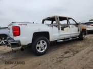 ✅ 2015 Chevrolet Silverado 2500HD LTZ • VIN: 1GC1KWE86FF102618 • Лот: 85766685. Опубликован ранее на Copart с пробегом Не указан. Бесплатный доступ к архиву аукционных продаж из США и подробный отчёт об истории автомобиля на DreamBid. Изображение 3.