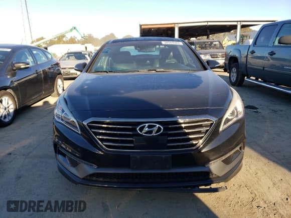✅ 2015 Hyundai Sonata Sport • VIN: 5NPE34AB4FH113949 • Lot: 38569983. Listed on Copart with 96,214 mi. Free auction sales archive from the USA and detailed vehicle history report at DreamBid. Image 5.