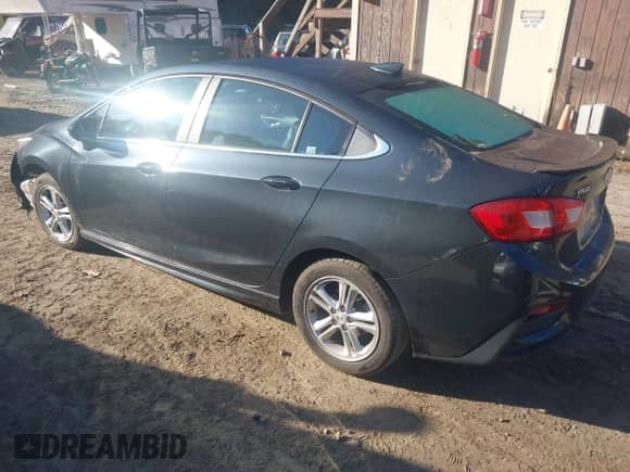 2017 Chevrolet Cruze LT with VIN 1G1BE5SM7H7274346, listed as a IAAI auction lot 43331345 with 112,128 mi miles and . Bid and sale history available at DreamBid. Image 3.