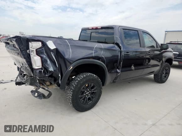 ✅ 2022 Chevrolet Silverado 1500 ZR2 • VIN: 3GCUDHEL3NG680812 • Lot: 67060195. Wystawiony na Copart z przebiegiem 54 660 mil. Bezpłatny archiwum sprzedaży aukcyjnych z USA i szczegółowy raport historii pojazdu na DreamBid. Zdjęcie 3.