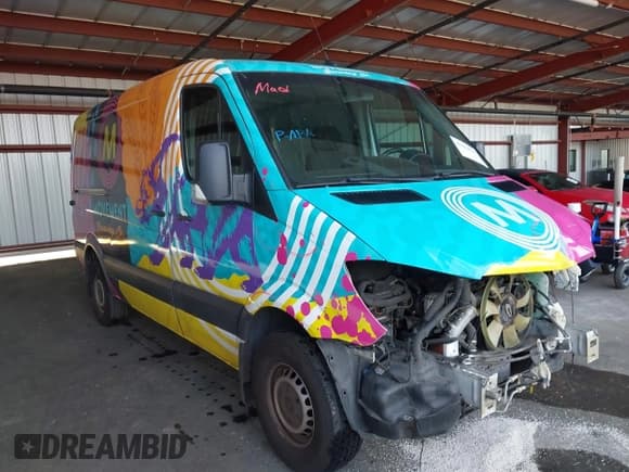✅ 2016 Mercedes-Benz Sprinter Cargo • VIN: WD3PE7DD5GP242980 • Lot: 43642570. Listed on IAAI with 161,214 mi. Free auction sales archive from the USA and detailed vehicle history report at DreamBid. Image 1.